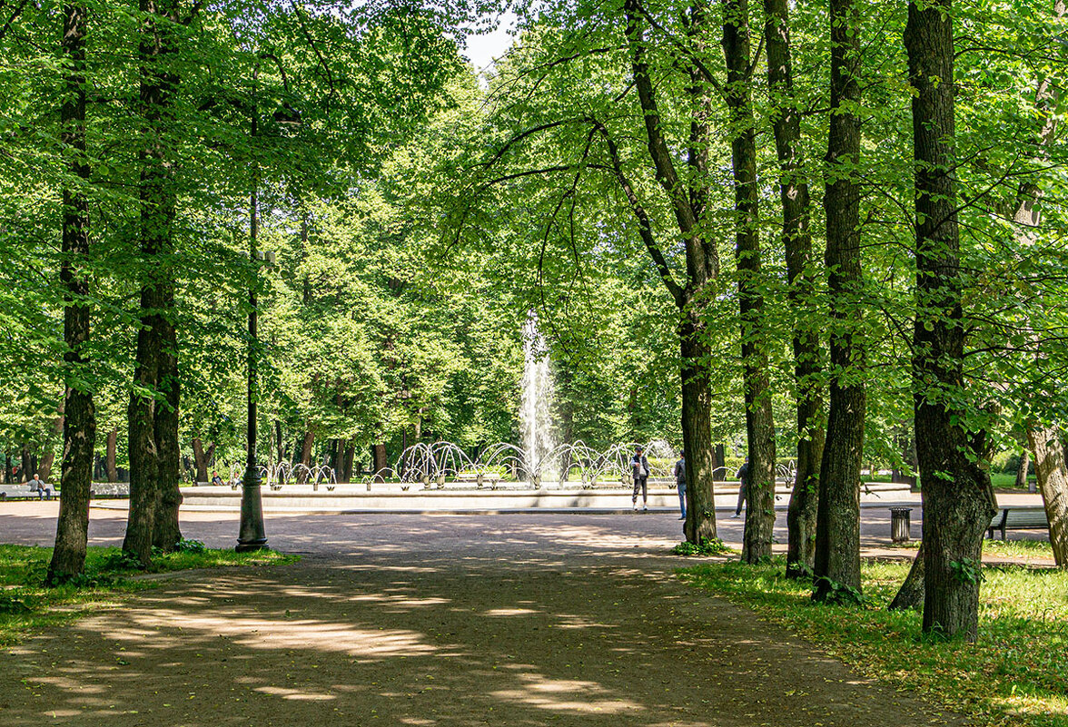 В парке - Ирина Соловьёва