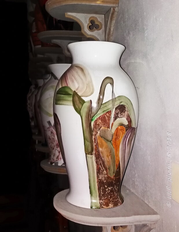 Фарфоровая ваза, ручная работа - Liudmila LLF
