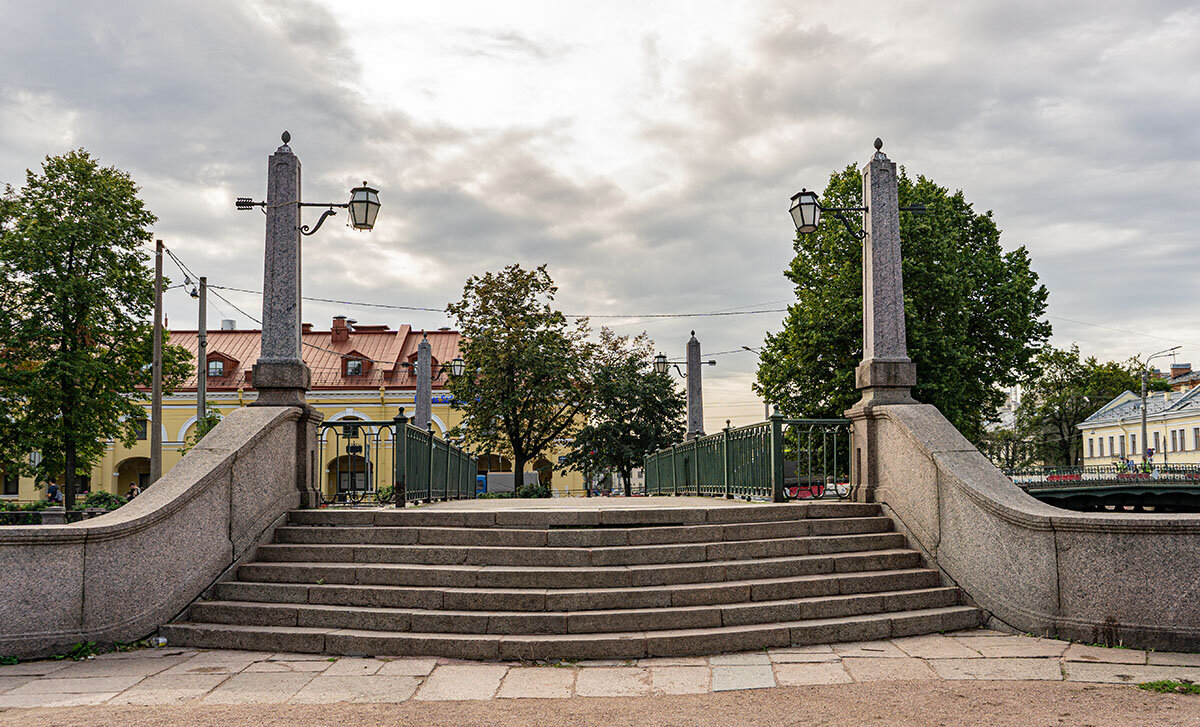 Красногвардейский мост - Ирина Соловьёва