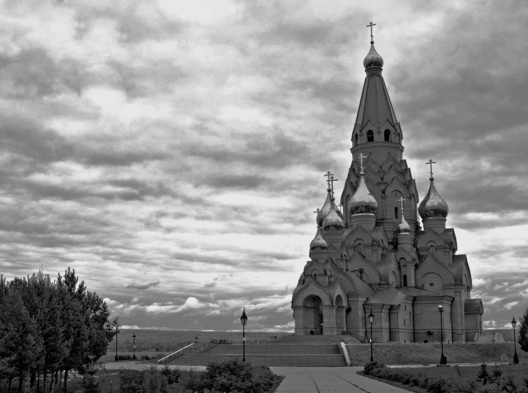 Храм Крестовоздвиженский в Лесосибирске внутри