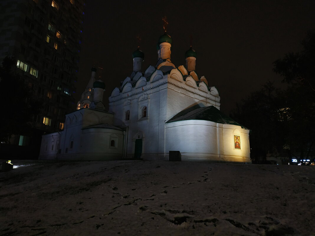 Церковь, которую снимали чаще, чем не снимали - Андрей Лукьянов