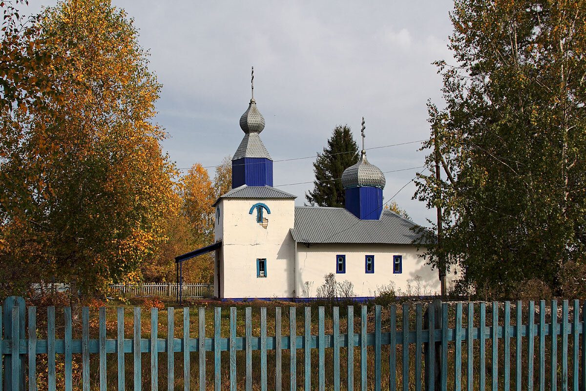 Храм. Старая Кармала. Самарская область - MILAV V