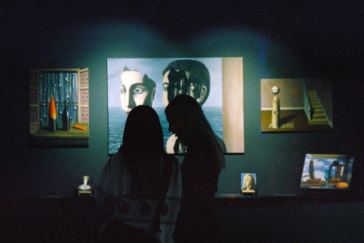 На выставке Рене Магритта - M Marikfoto