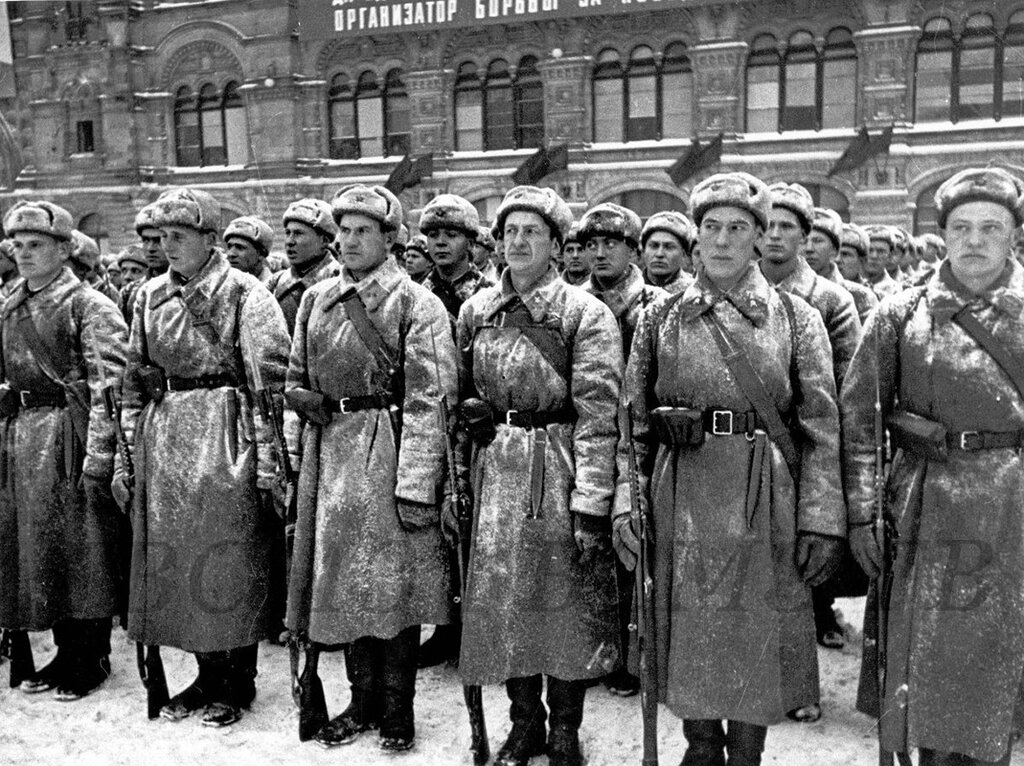 Красная площадь. Парад 7 ноября 1941 года - Татьяна 