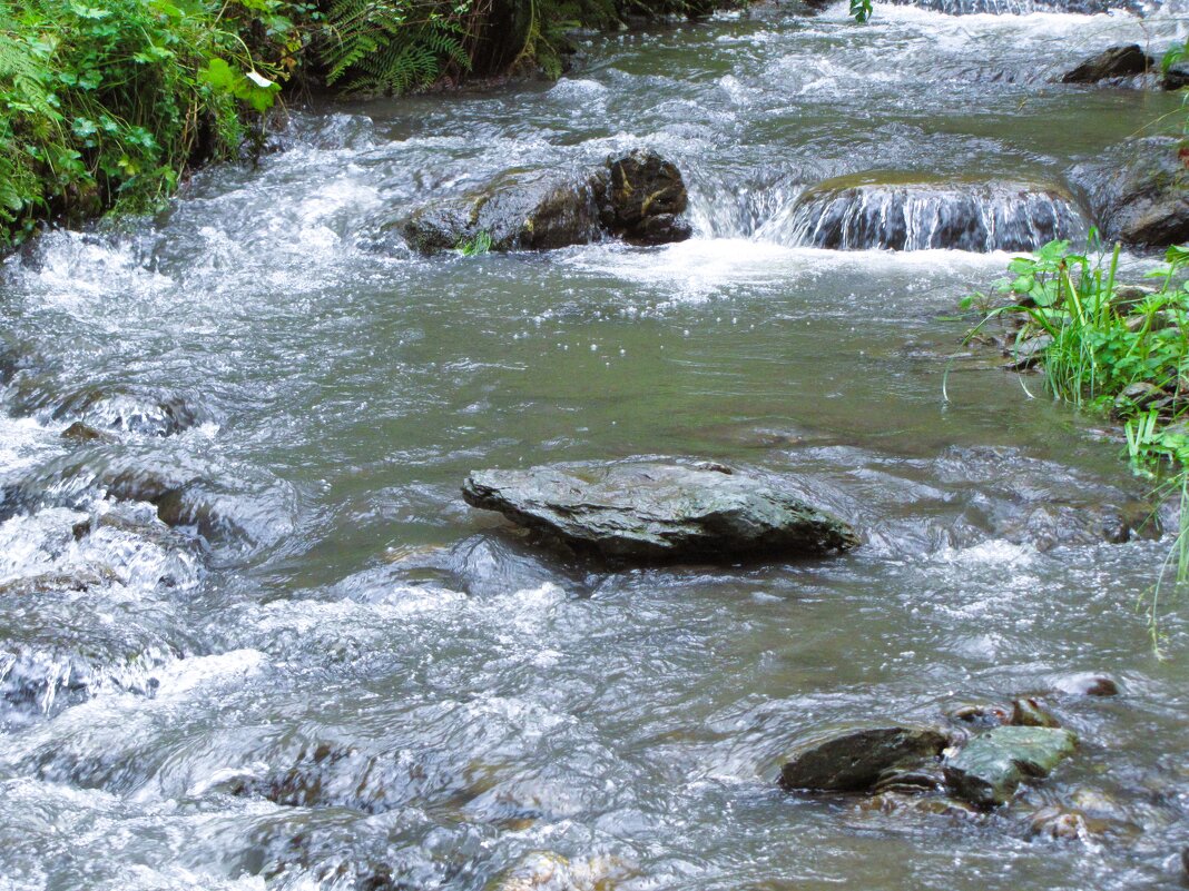 вода ,камни - Валентина 