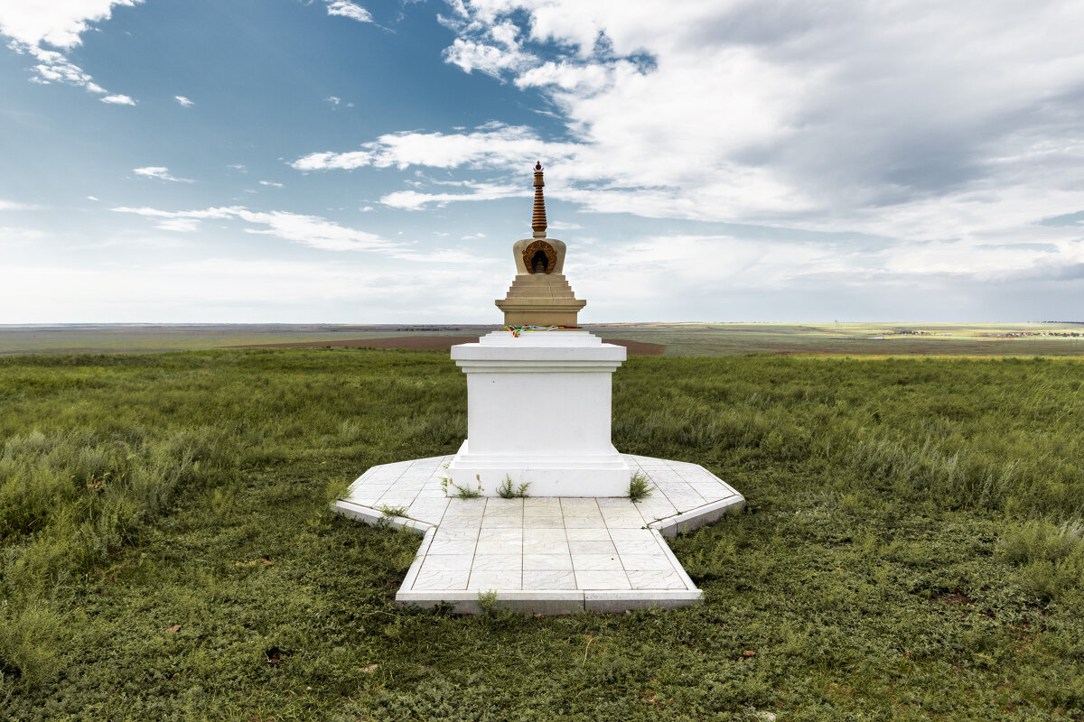 Буддийская ступа (Калмыкия) - Андрей Неуймин