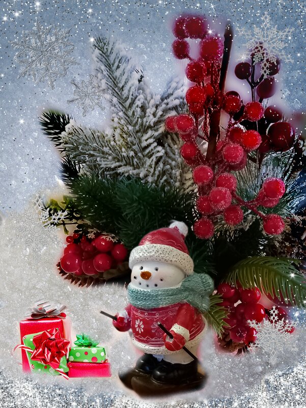 Снеговичок  на лыжах и его подарки...Фотокартинки к Новому году - tatyana 
