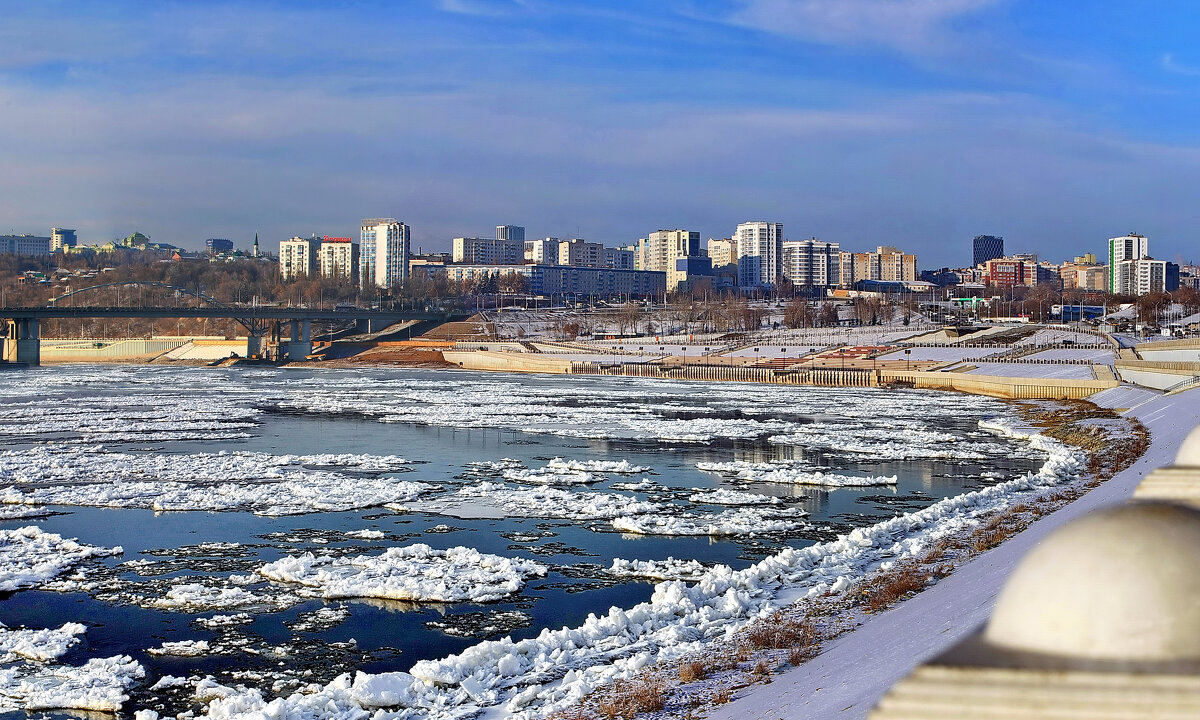 Река Белая (Агидель) встречает зиму. - Николай Рубцов