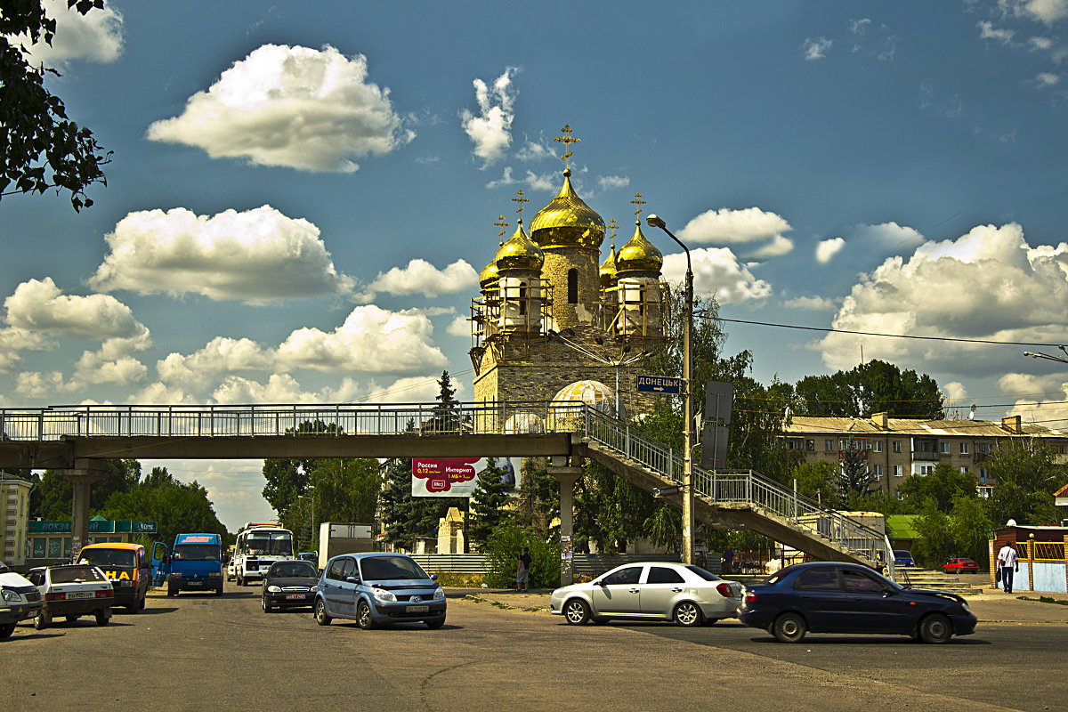 Стройка храма. - Дмитрий тчк.