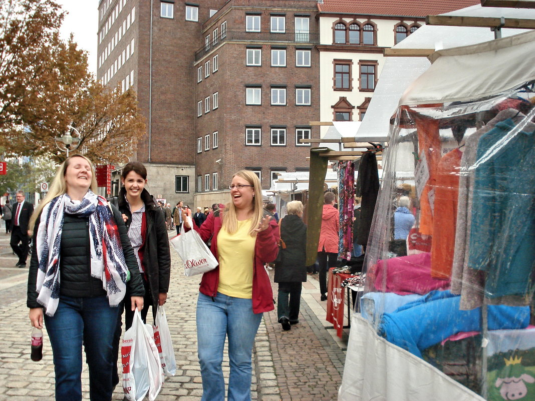 Stoffmarkt Holland in Dortmund. - Eleonora Mrz