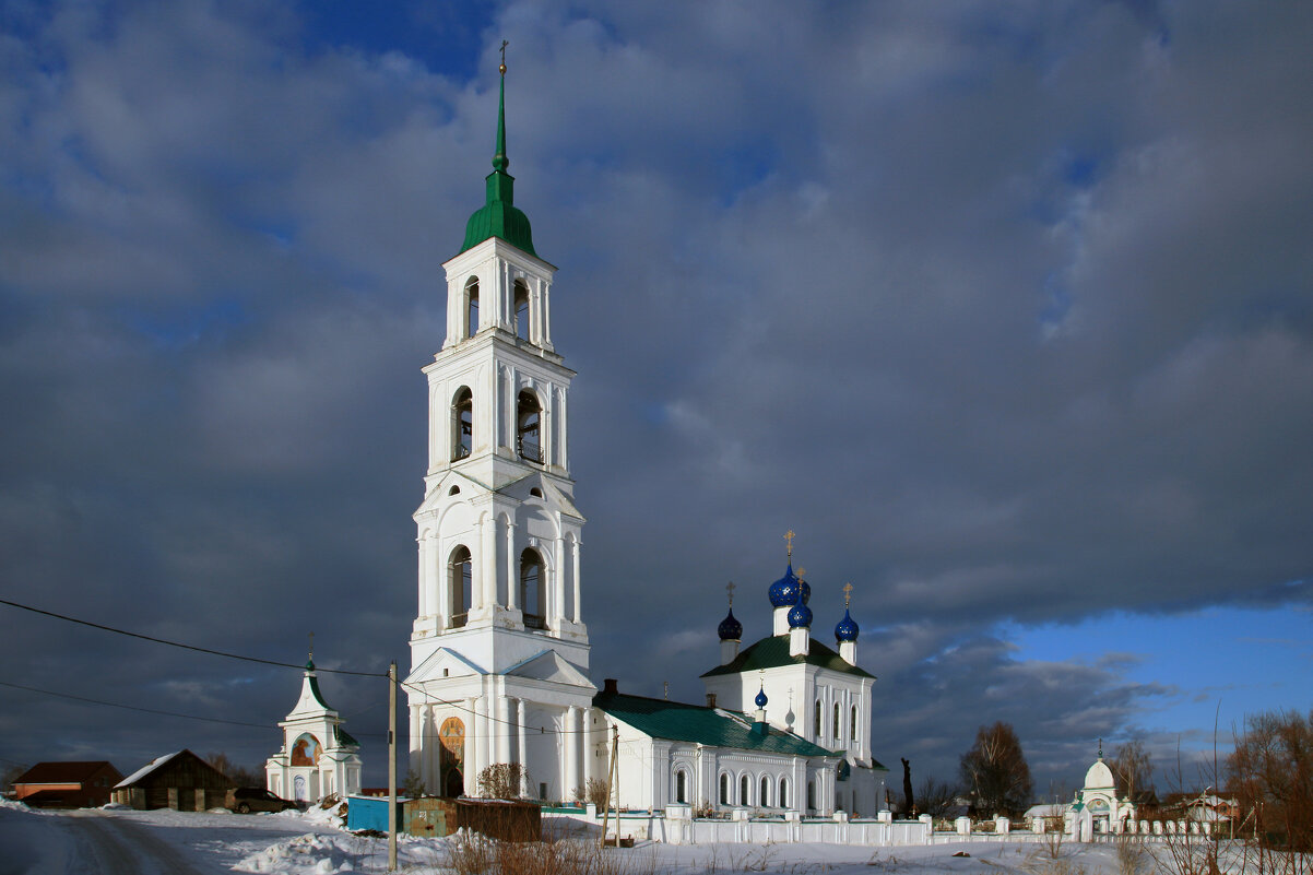 Церковь Смоленской иконы Божией Матери - Oleg S