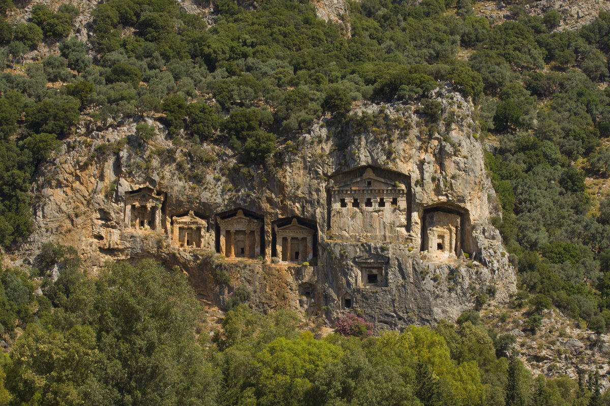 Ликийские гробницы - Пасечник 