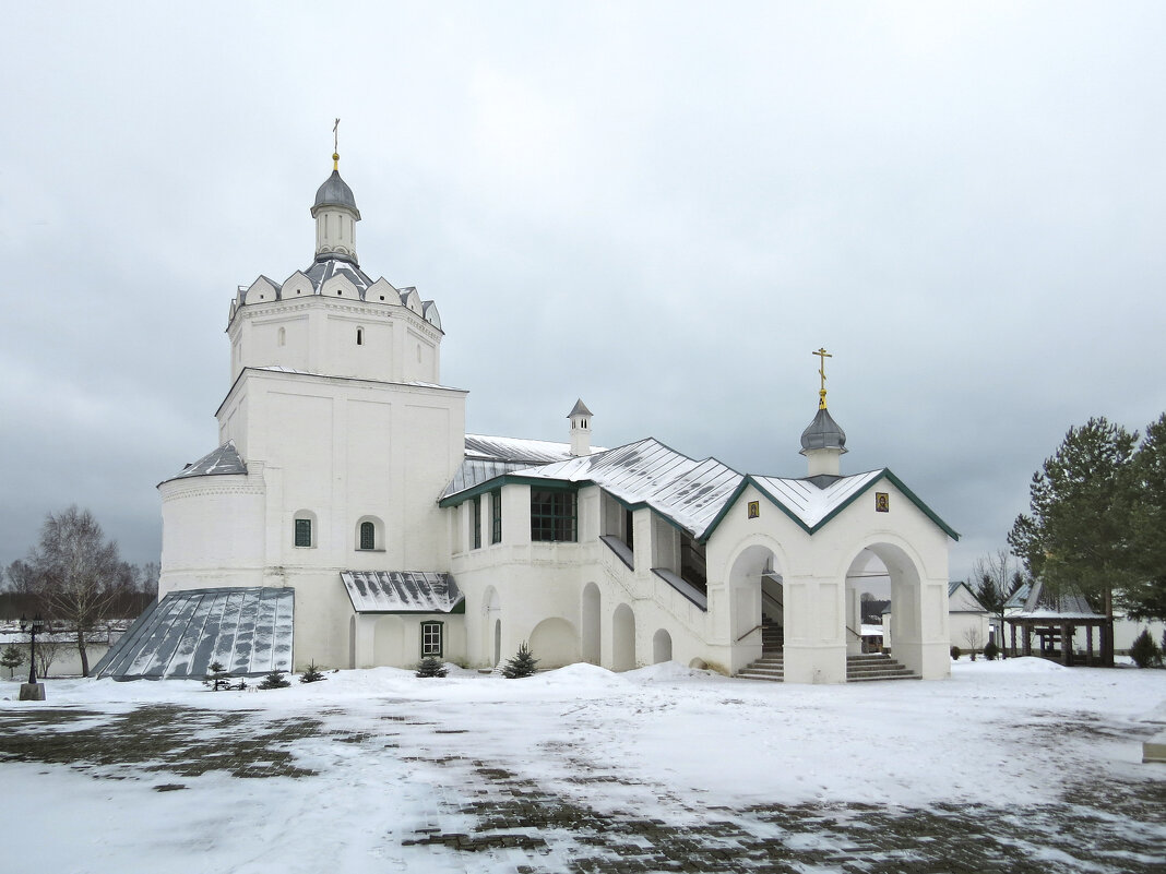 Церковь Введения во храм Пресвятой Богородицы - ИРЭН@ .