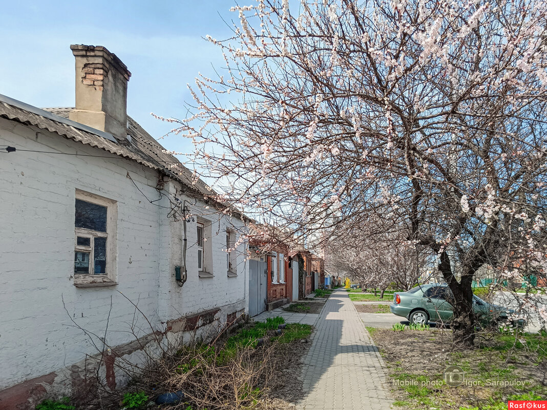 Апрель в старом Белгороде - Игорь Сарапулов