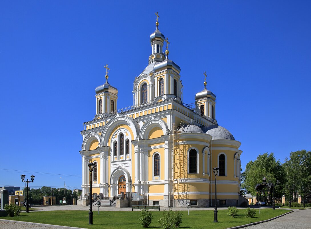 Архиерейское подворье храма Святой Троицы - Александр Алексеенко