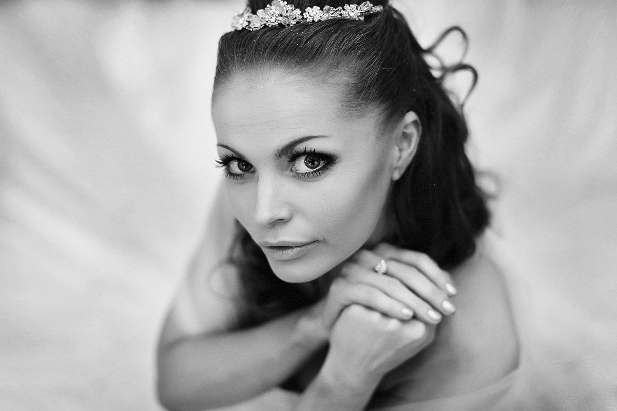 портрет невесты - Павел Сазонов