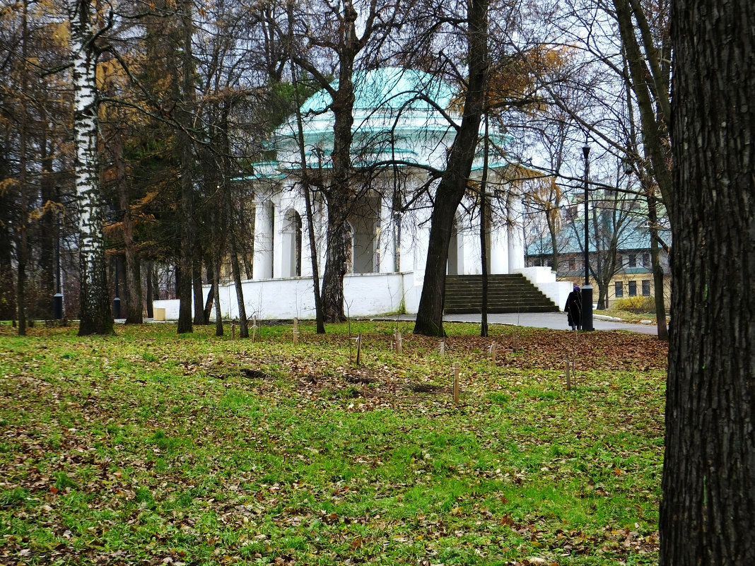 Беседка в Александровском парке - Юрий Митенёв