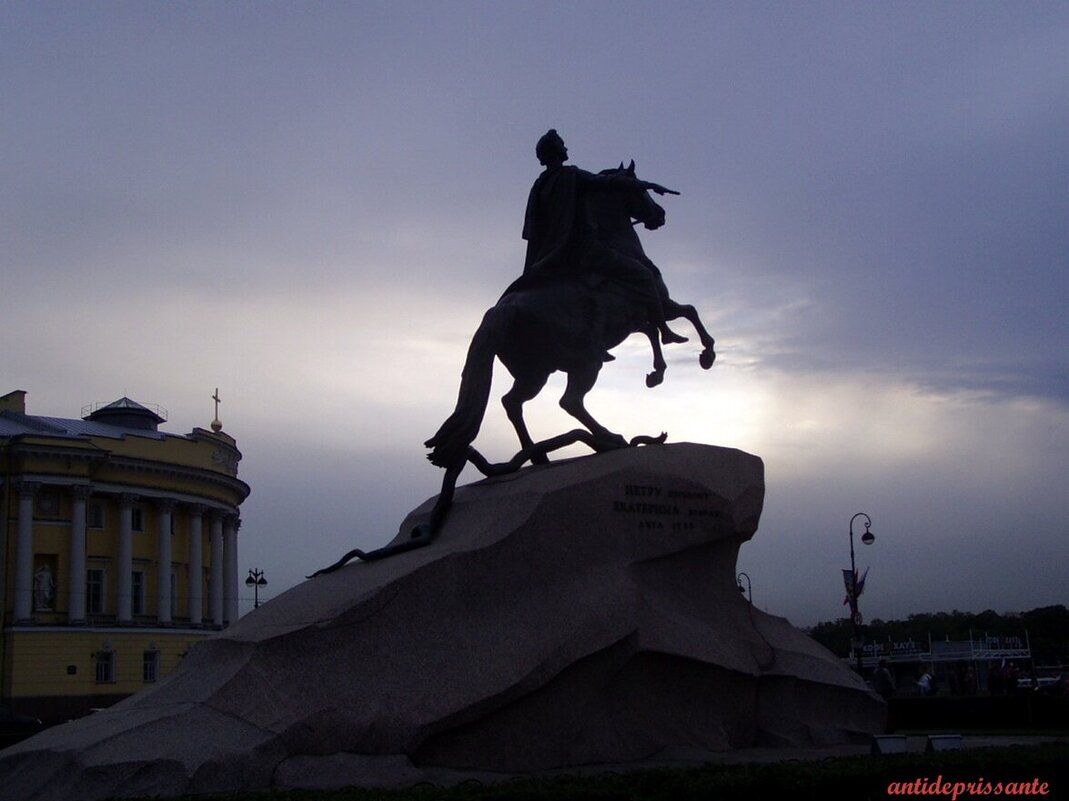 Вечер...Медный Всадник...СПБ... - vadim 