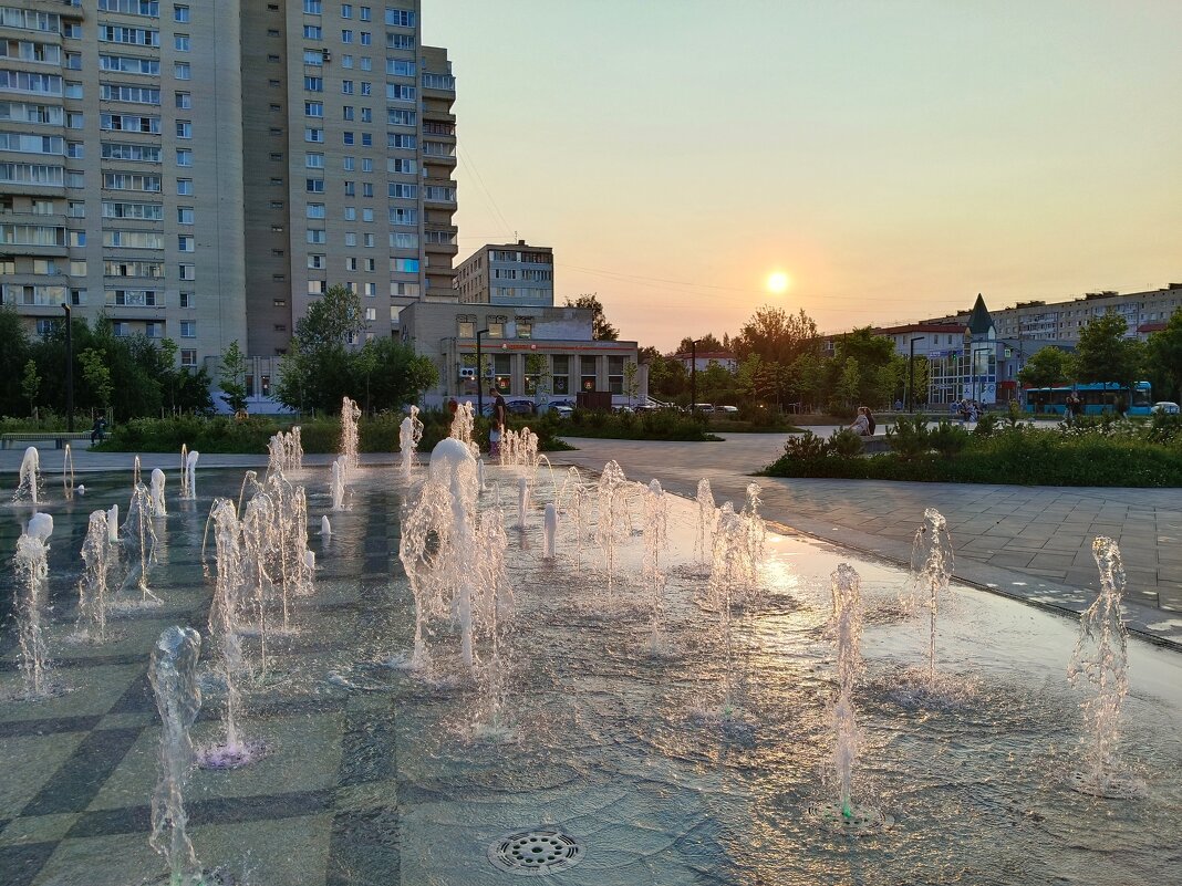 На заходе солнца... - Мария Васильева