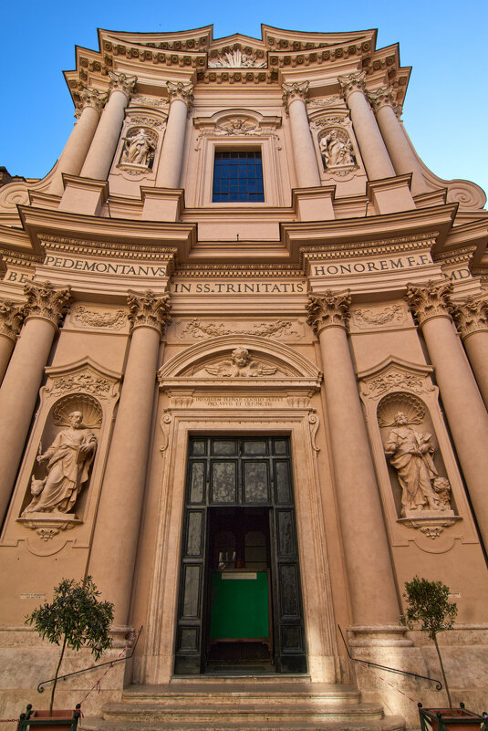 Chiesa della Santissima Trinita dei Pellegrini - Алекс 