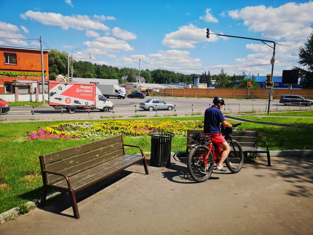 В Лыткарино.. - Алексей Архипов