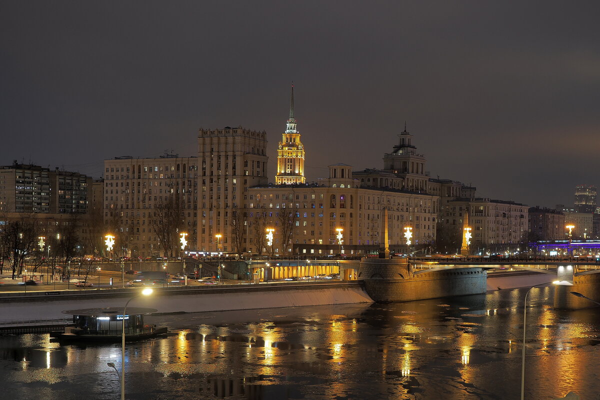 Москва, из вечернего. - Евгений Седов