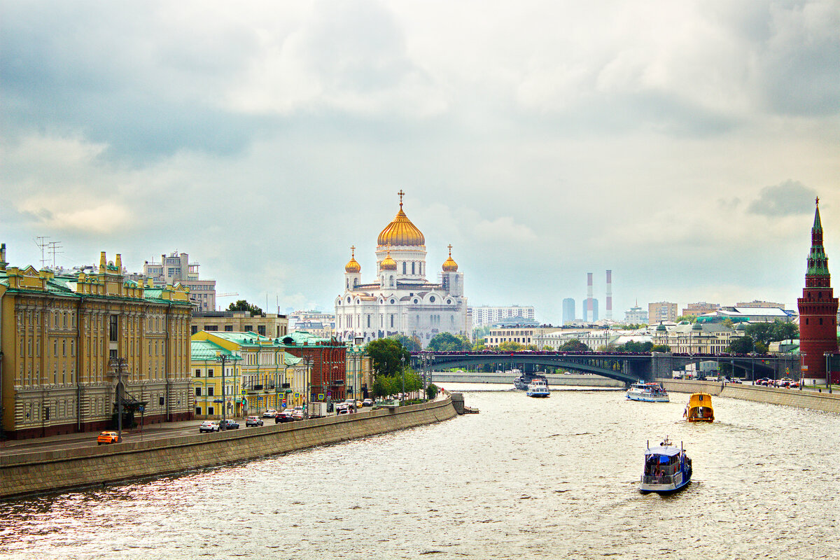 На Москва-реке - Татьяна Семенова