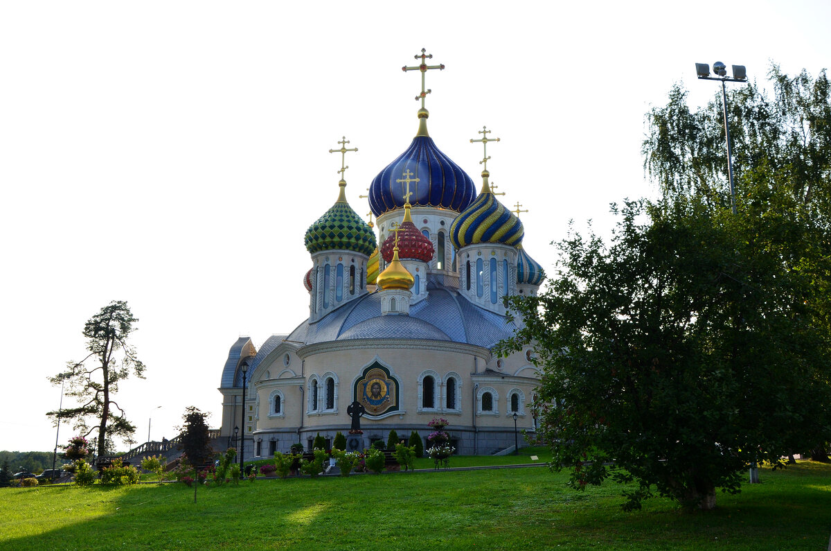 Московская область. Переделкино. Церковь Святого Игоря Черниговского. - Наташа *****