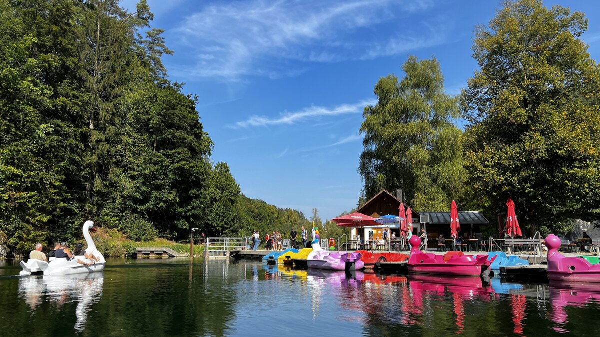 Stadt Pottenstein im oberfränkischen Landkreis Bayreuth in Bayern. - "The Natural World" Александер