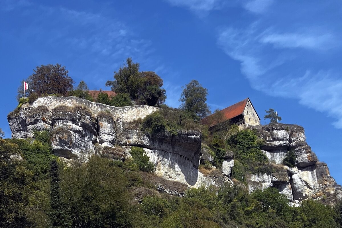 Stadt Pottenstein im oberfränkischen Landkreis Bayreuth in Bayern. - "The Natural World" Александер