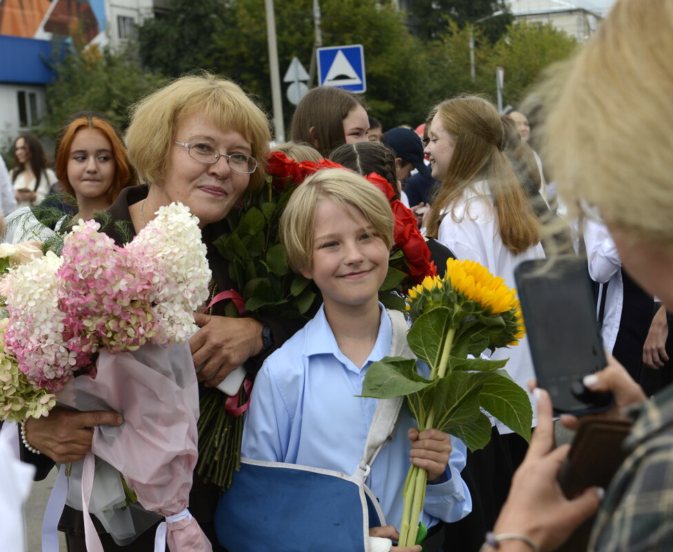 . - Алексей Неустроев