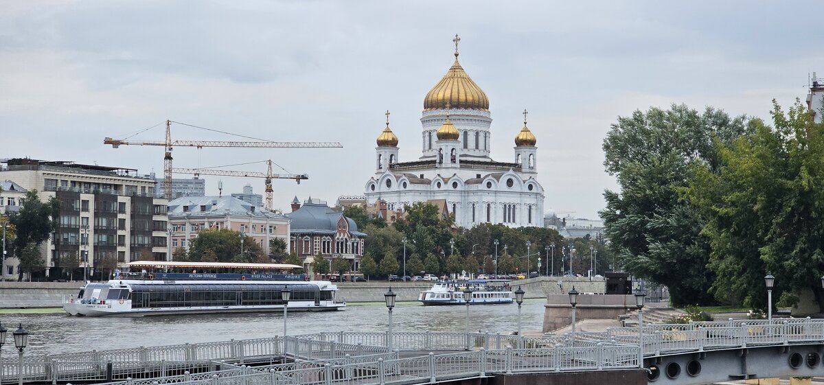 Храм Христа Спасителя - <<< Наташа >>>