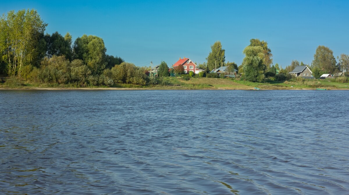 The village of Pakhotino from the side of the Sukhona River on a September day | 9 - Sergey Sonvar