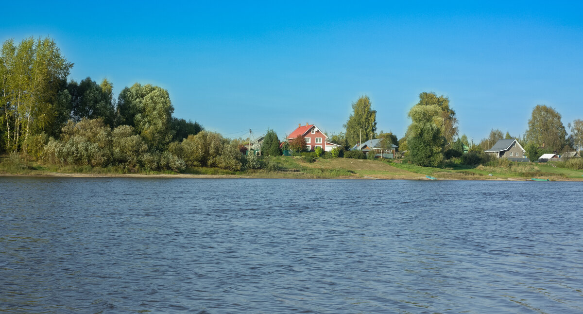 The village of Pakhotino from the side of the Sukhona River on a September day | 14 - Sergey Sonvar