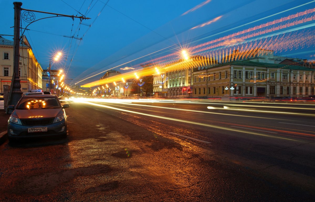 Москва (прогулка по вечернему городу) - Евгений Жиляев