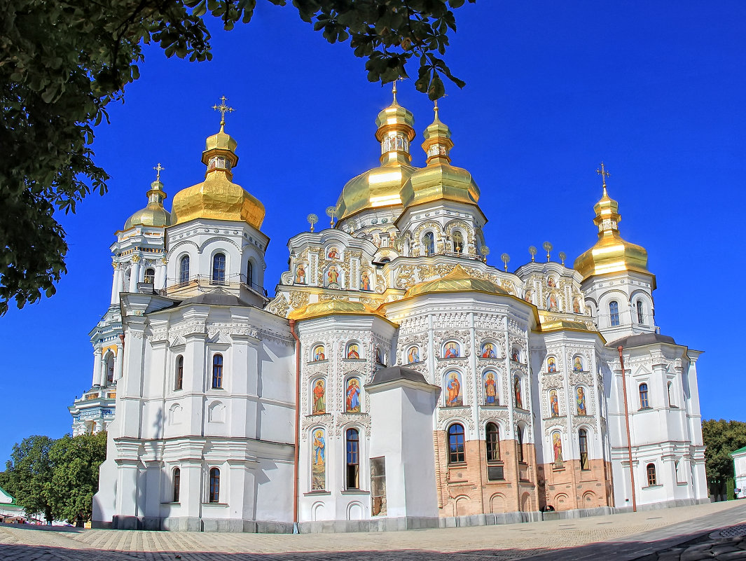 успенский собор киево печерского монастыря в киеве