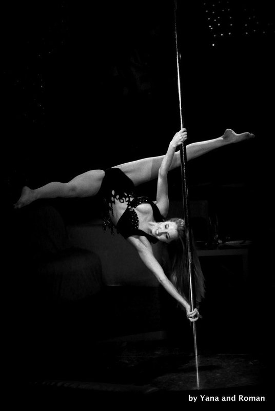 PoleDance - Роман Бычков