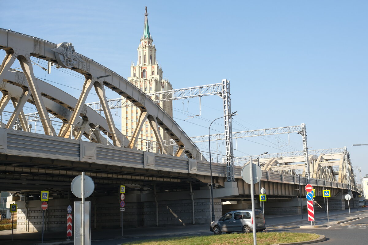 Новый ж.д. мост на Комсомольской площади - Лютый Дровосек