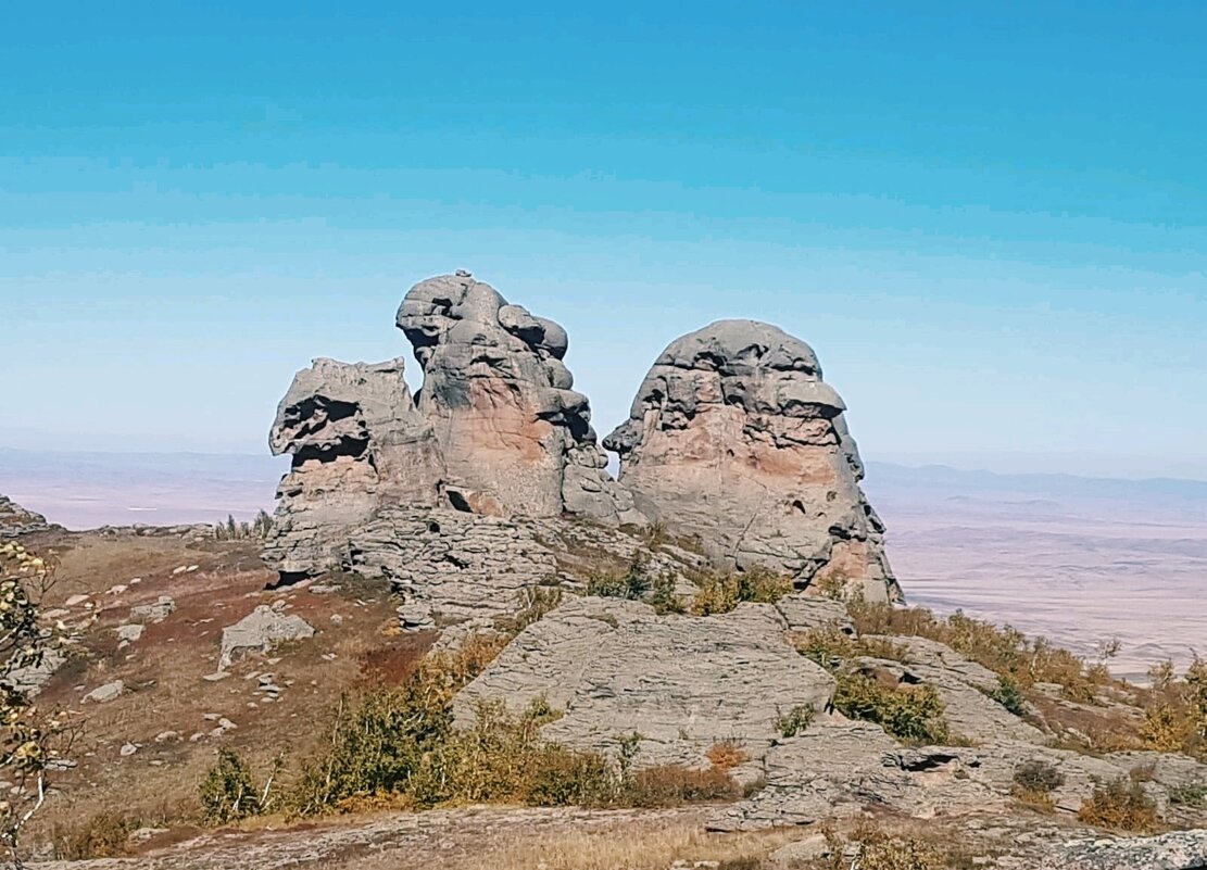 Удивительные скалы - Георгиевич 