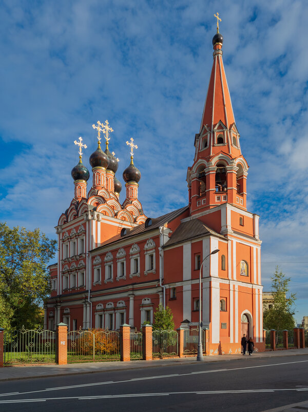 Подворье патриарха Московского и всея Руси, Храм Святителя Николая на Болвановке. - Борис Калитенко