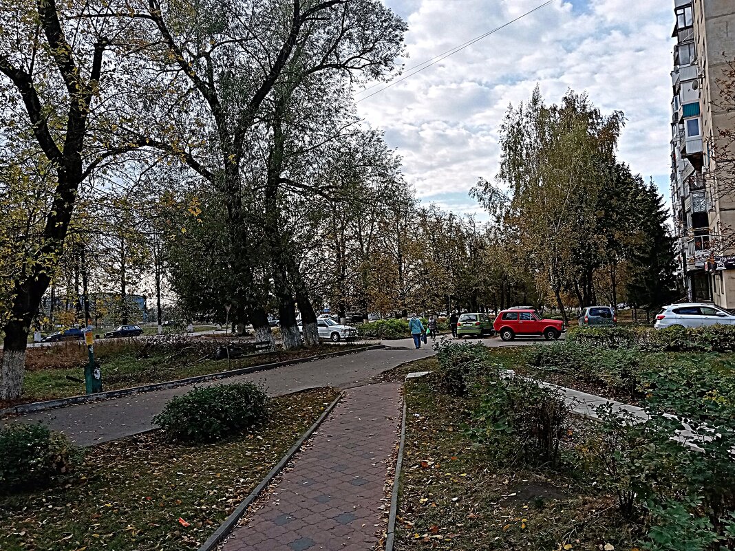 Осень в Мценске. - Владимир Драгунский