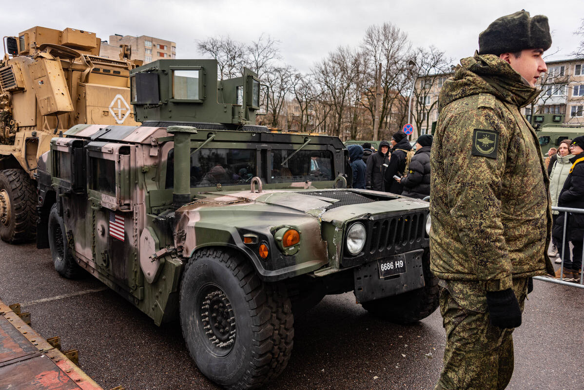 Американский HMMWV M1151 - Дмитрий Лупандин