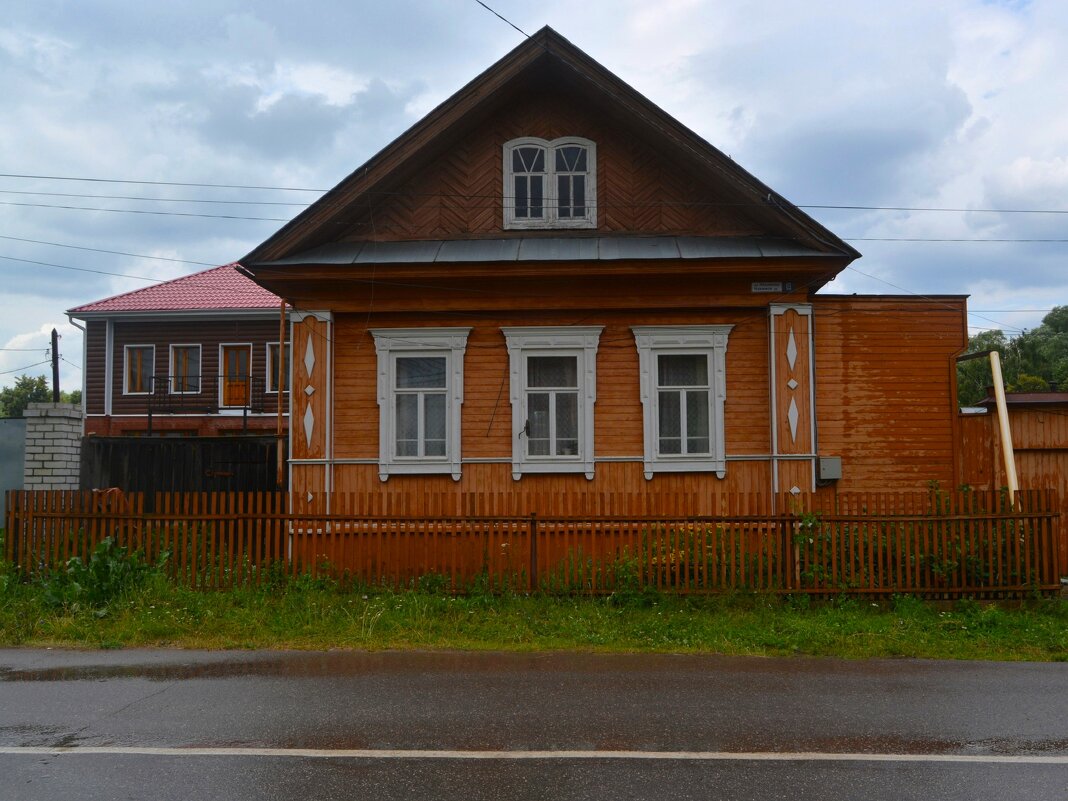 Мариинский Посад. Дом по ул. Нахимова 19. - Пётр Чернега