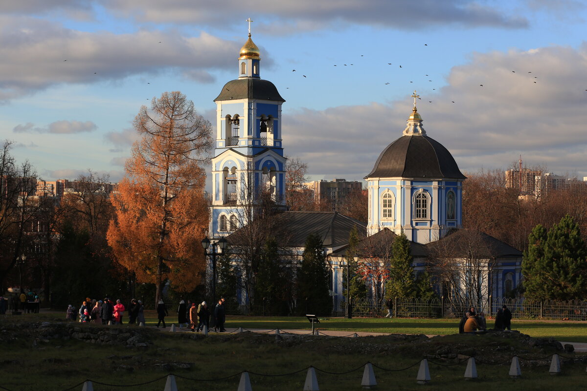 Осень в Царицыно - Ninell Nikitina