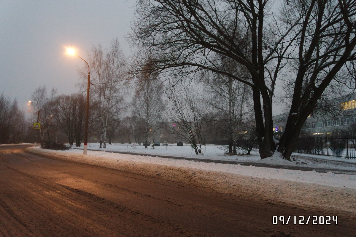 Городок - Михаил Елочкин