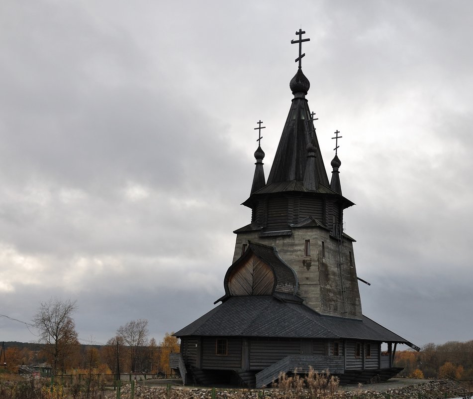 *** - Александр Хаецкий