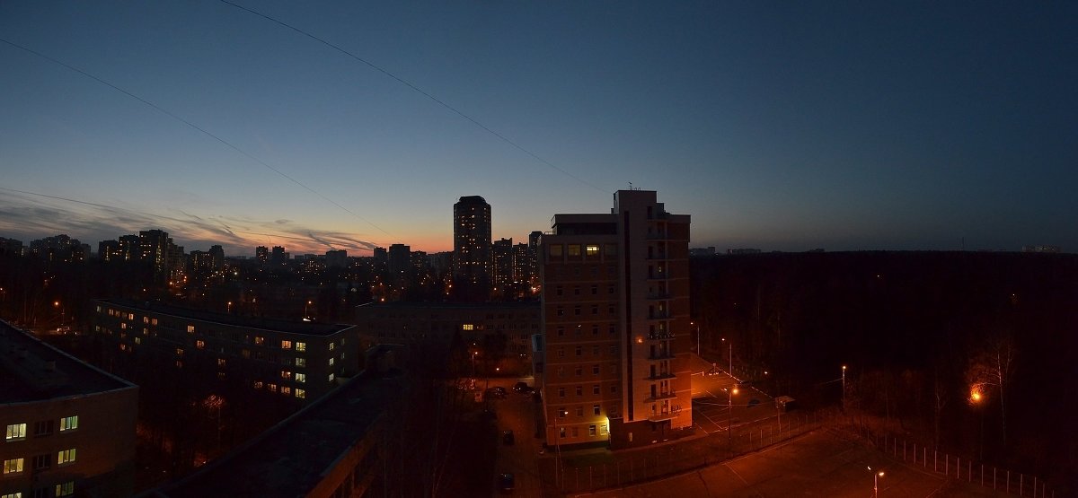 Город сразу после заката - Алексей Сапожков