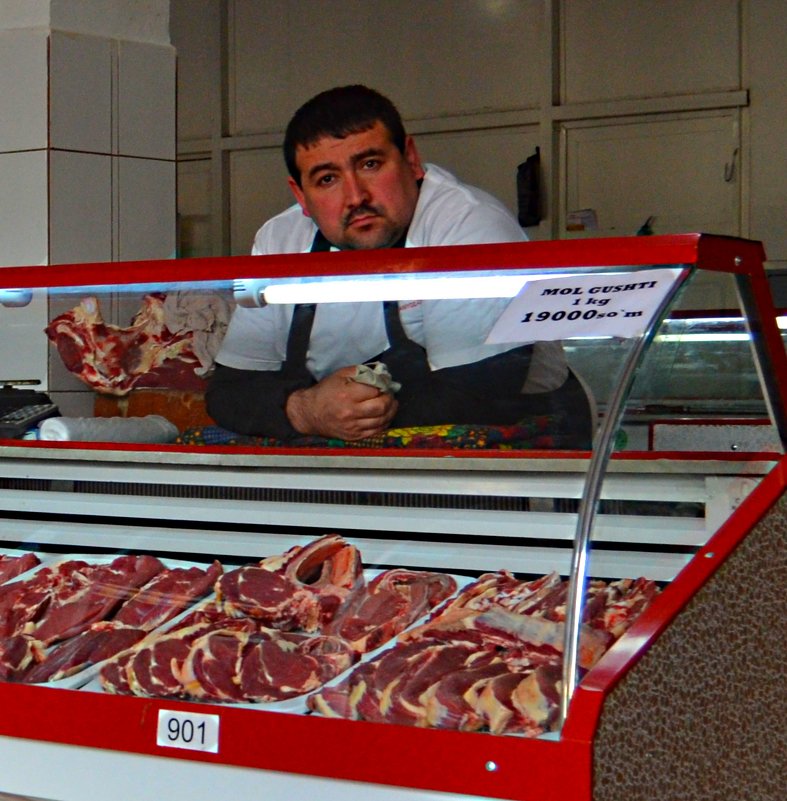 "Продавец мяса" - Александр NIK-UZ