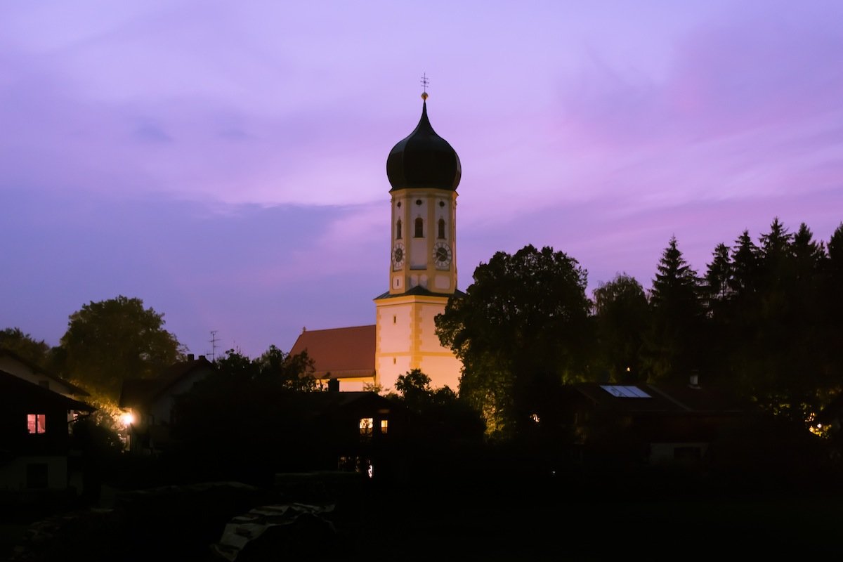 Церковь на закате солнца - Дмитрий Гербин