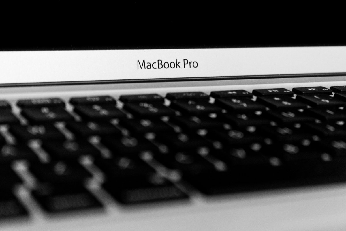 MacBook Pro - Дмитрий Гербин